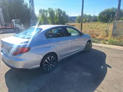 Fiat Tipo Tipo Sedán 1.6 Multijet II Lounge Lounge