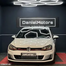 VW Golf 2.0 TSi GTi DSG Performance