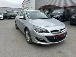 Opel Astra 1.4 Turbo 140 ch Start/Stop Cosmo