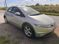 Honda Civic 1.4i essence CLIM Carplay