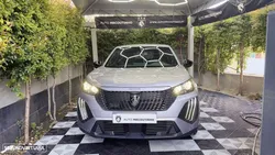 Peugeot 2008 PureTech 100 Style