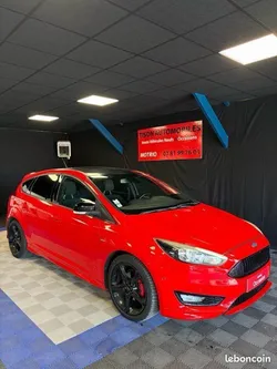 FORD Focus ST-Line red 125ch, garantie 3 mois