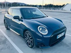Mini Cooper 3 Portes SE 218ch JCW