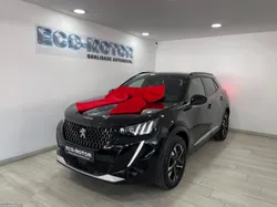 Peugeot 2008 1.2 Pure Tech GT