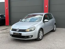 VOLKSWAGEN GOLF 2.0 TDI 110 FAP CR Carat Edition