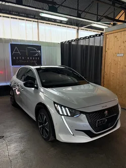 Peugeot 208 gt line - 1.5 hdi 100 ch