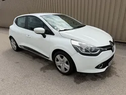 Renault Clio 4 IV 1.5 dci 75cv eco2 bvm5 Authentique / 5 places / 2*main / 2014 / 192.000km / Revision Distribution effectuée / 5.990e Garantie 3 mois