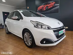 Peugeot 208 1.6 BlueHDi Style
