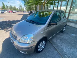 TOYOTA YARIS 1.0 16 V 65 CH garantie 3 mois