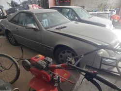 Mercedes-Benz SL 300 -24 para restauro