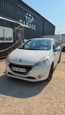 Peugeot 208 1.4 hdi 70