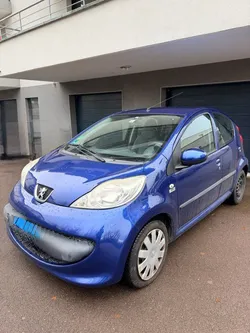 Peugeot 107 filou 5 portes 10/2006 essence boîte manuelle