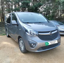 Opel vivaro 1.6 cdti 120 ch sportive 5 places 141000 km ( idem renault trafic , nissan primastar ...)