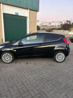 Ford Fiesta 1.4 Diesel-Literalmente impecável-Oportunidade!