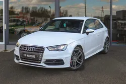 AUDI S3 8V 2.0 TFSI 300 cv BVA QUATTRO STRONIC - BANG & OLUFSEN - SIEGES CHAUFFANTS - IMMAT FRANCE