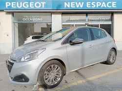 Peugeot 208 1.2 PureTech 110 EAT6 Allure