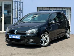 Volkswagen Golf 6 2.0 TDI 140 cv R-Line
