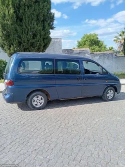 Hyundai H100 9 lugares