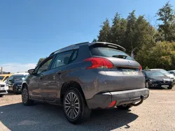 PEUGEOT 2008 1.6 BlueHDi 99 ch