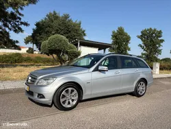 Mercedes-Benz 220
