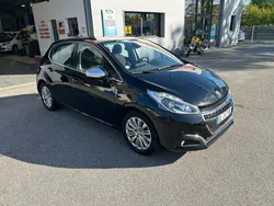 Peugeot 208 essence 110ch eat6 allure