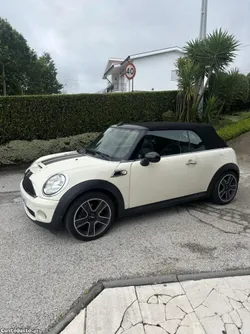 MINI Cooper Descapotável