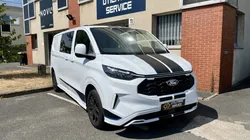44 990 HT / FORD CUSTOM SPORT 320 L2H1 CABINE APPROFONDIE 5 PLACES 2.0 170 CV bva neuf / TVA recuperable