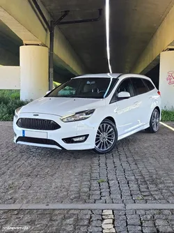 Ford Focus SW 1.0 EcoBoost S&S ST-LINE