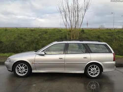 Opel Vectra Caravan (Sport)