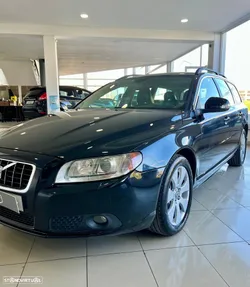 Volvo V70 2.4 D5 Summum