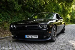 Dodge Challenger Auto SXT Plus