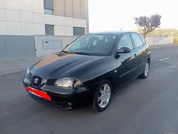 Seat Ibiza 1.2 com AC impecavel