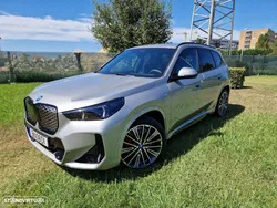 BMW iX1 eDrive20 Pack Desportivo M Pro