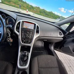 Opel Astra Sport tourer