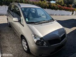 Toyota Corolla Verso 1.6 VVT-i Sol
