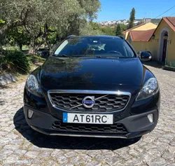 Volvo V40 D2