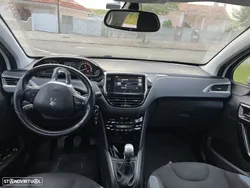 Peugeot 208 1.6 BlueHDi Allure