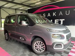 CITROEN BERLINGO Taille M BlueHDi 130 SS EAT8 Feel Avec Attellage + Carplay/AndroidAuto + Radar De Recul