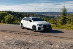 Audi S3 8Y - Second main - Française - Bang & Olufsen