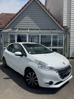 Peugeot 208 1.4 HDI 68ch 1ère main/ Régulateur / Climatisation / Bluetooth / Ecran tactile