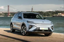 MG MGA 70 kWh Luxury