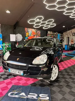 Porsche Cayenne S 4.5L 340ch essence 5 portes 10/2003 boîte auto CT-6mois