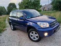 Toyota RAV 4 climatisé verrouillage centralisée vitres électriques jantes aluminium bien entretenu