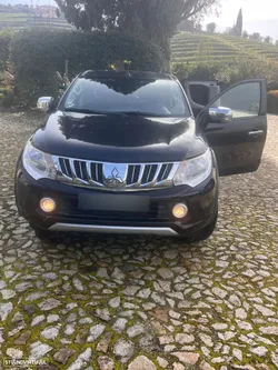 Mitsubishi L200 2.4 DI-D CD Space Cab Strakar 4WD