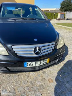 Mercedes-Benz B 150 Standard