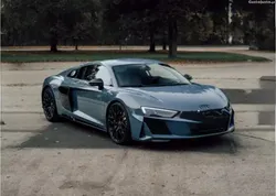 Audi R8 5.2 V10