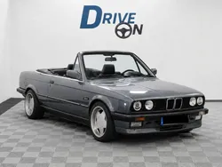 BMW SERIE 3 325i Cabriolet E30