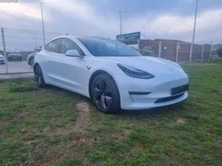 Tesla Model 3 Long-Range Dual Motor AWD
