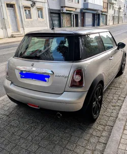 MINI Cooper D