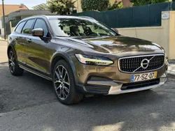 Volvo V90 Cross Country D4 AWD